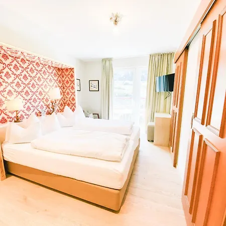 Hotel Steiner Superior 4*