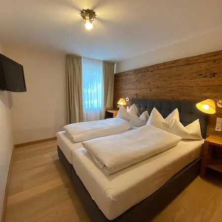 Hotel Steiner Superior 4*