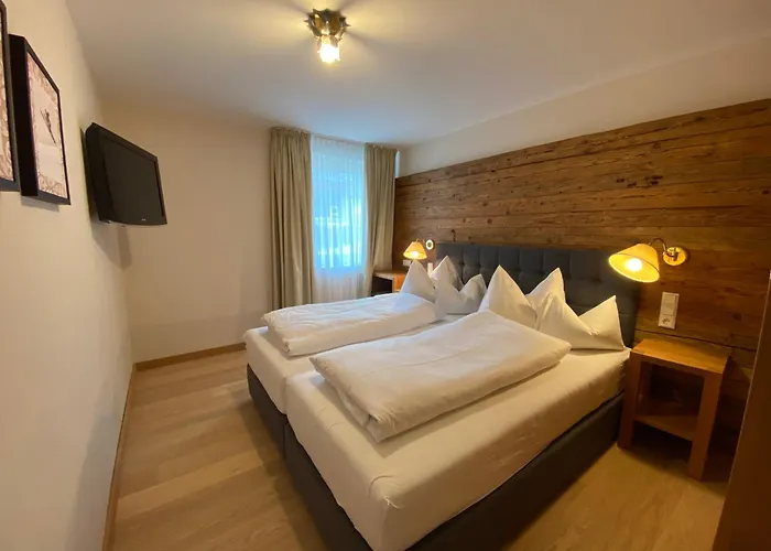 Hotel Steiner Superior 4*